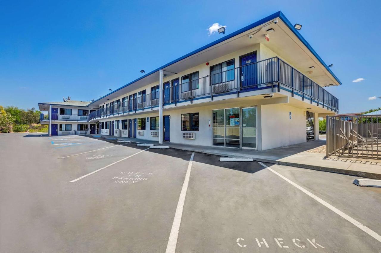 6-red Bluff, Ca